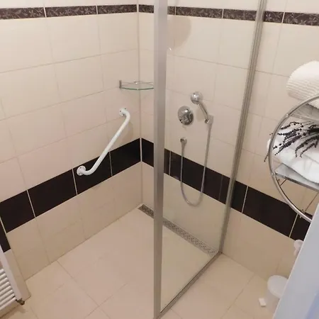 컨트리하우스 Apartman Pisek